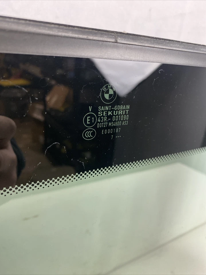2004-2010 BMW E60 M5 550i 545i 530i 525i люк раздвижное стекло окно OEM - Изображение 2 из 4