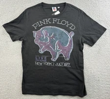 Pink Floyd Junk Food Graphic T-Shirt Medium NY July 1977 Pig Live on Stage NWT