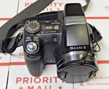Sony Cyber-shot DSC-H5 Will Not Turn On For Parts Only 