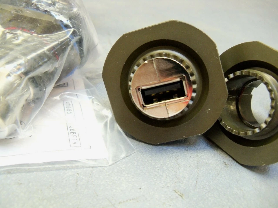 Adapter Connector USB Type B to USB Type A USB 2.0 Amphenol USBBFTV71G Lot of 5 - Image 3 of 4