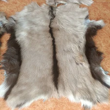 1 Piece Real Fur Skin Pelt Rug Goat Hide Tanned Leather Soft Clothing 30-40cm