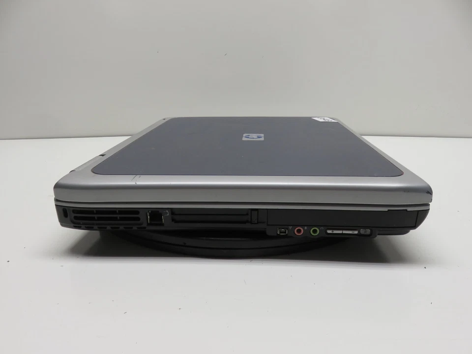 Portátil HP Pavilion ze4560us AMD Athlon XP 448 MB Ram sin disco duro Foto 4 de 4