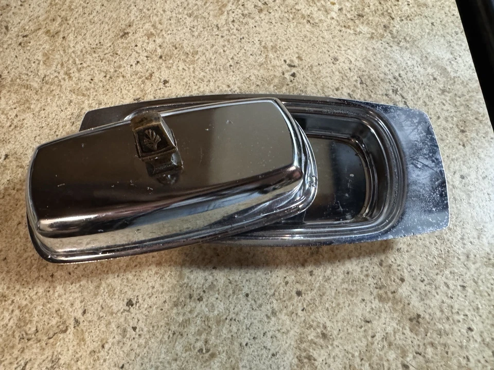 Plato de mantequilla Kromex vintage con mango de madera hecho en EE. UU. MCM Foto 2 de 4