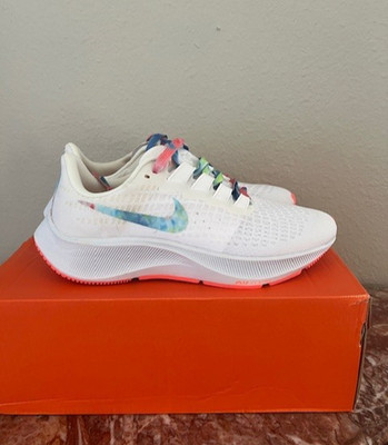 Size 7 - Nike Air Zoom Pegasus 37 Tie-Dye W