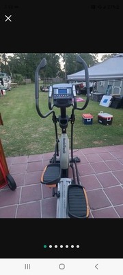 NordicTrack E 8.7 Elliptical with Power Incline and iFit Technology
