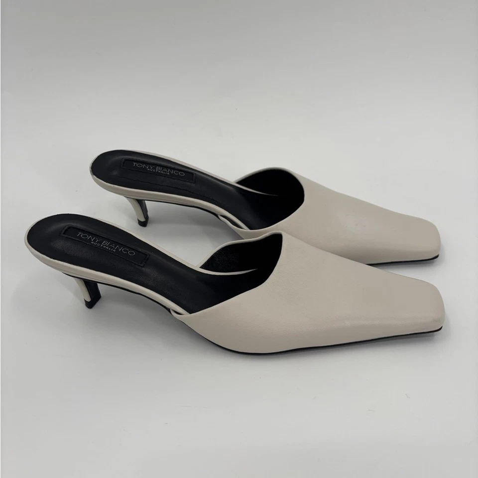 Tony Bianco Zubi Kitten Heel Mule in Dove Nappa 7.5 - Imagem 4 de 4