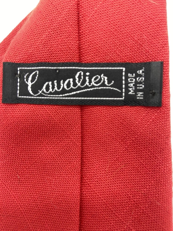Cavalier Men's Tie Red Narrow Poly/Rayon Blend Vintage 54" EUC - Image 2 of 4