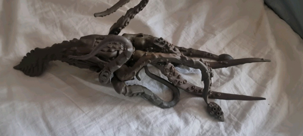 Mega Bloks Pirates of the Caribbean Kraken Squid Sea Monster Figure with shark