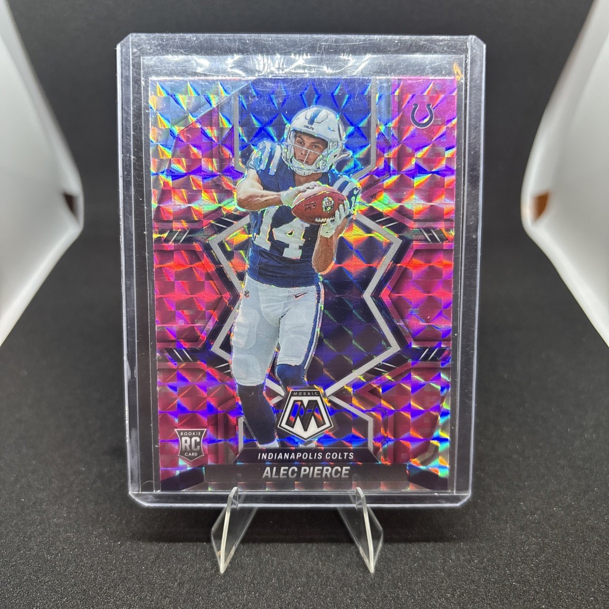 2022 Panini Mosaic - Rookies Alec Pierce #329 Camo Pink Mosaic