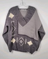 Vtg Fabrizio Gray Wool Angora Geometric Print VNeck Knit Jumper Sweater Women L