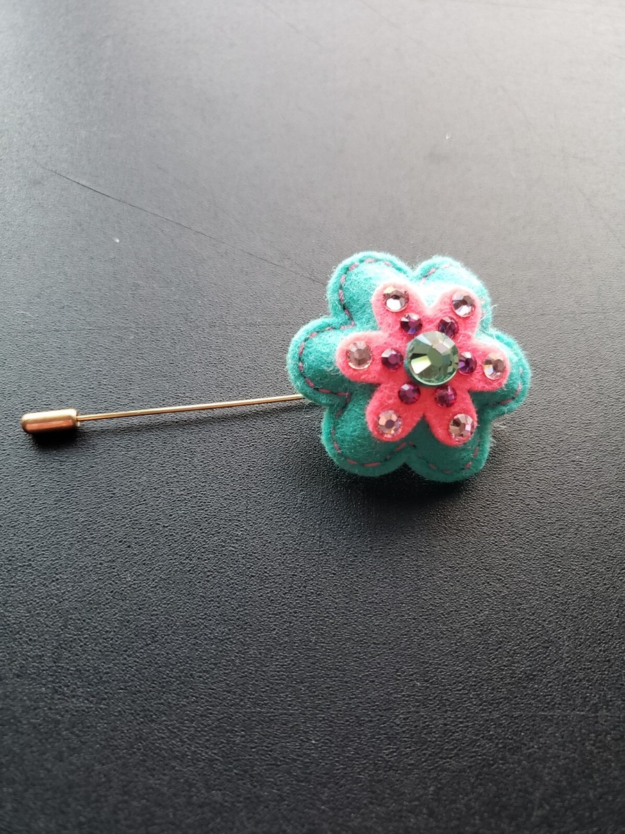 Tarina Tarantino Kyoto Carnival Pink/Turq Flower Stickpin VINTAGE 
