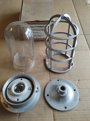 M&W Electric VWB217C 100 Watt Light Fixture with Clear Glass Globe & Guard