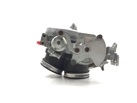 Carrocería del acelerador Victory Cross Roads Classic 3163 2013 Foto 3 de 4