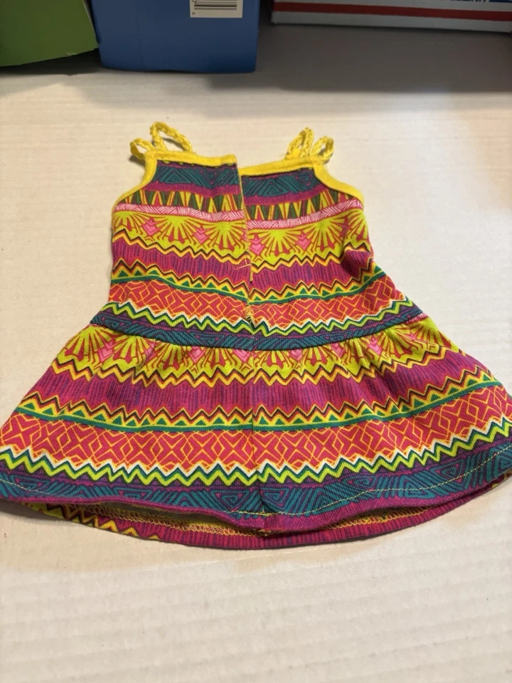 VESTIDO Muñeca American Girl Lea Clark Meet Vestido Rosa Amarillo Geo Estampado Foto 3 de 4