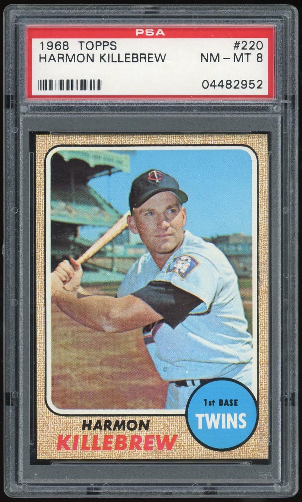 1968 Topps #220 Harmon Killebrew PSA 8 *2952