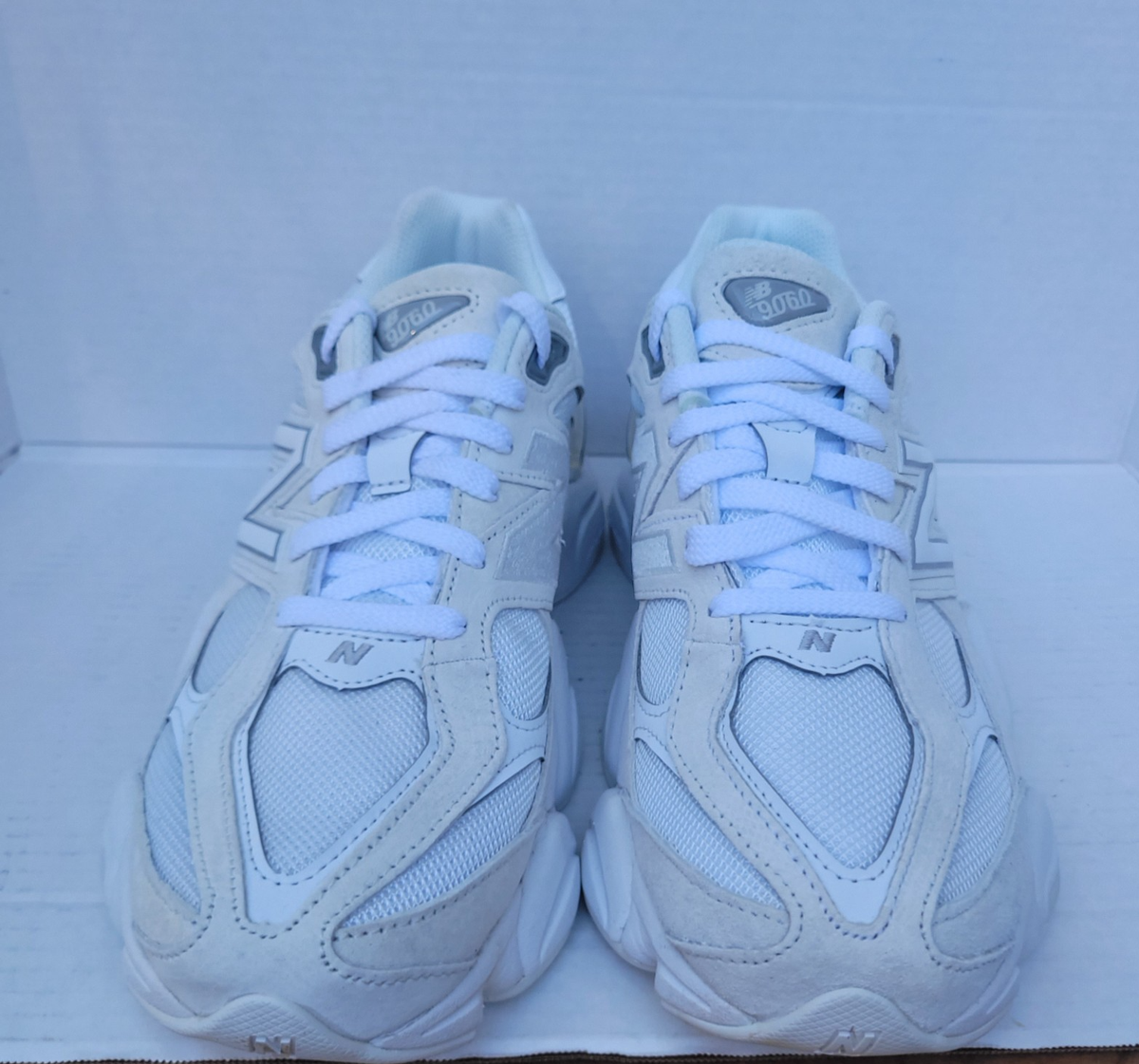 New Balance 9060 Grey White U906027Z Men's Size 9 D Sneakers No