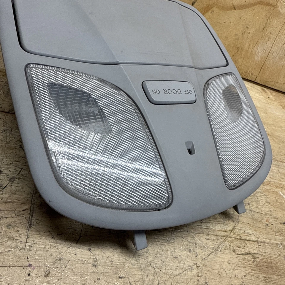 2011-2014 Hyundai Sonata Dome Light Sunglasses Holder Gray - Image 2 of 4