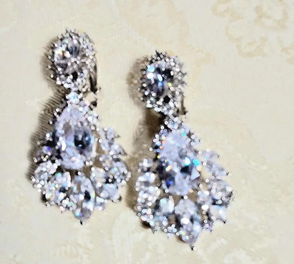 Pendientes de aro de plata étnicos con chapitas | – Mercado de la Plata Segovia
