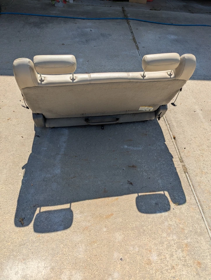 2002 Yukon XL 3rd Bench Seat - Image 2 of 4