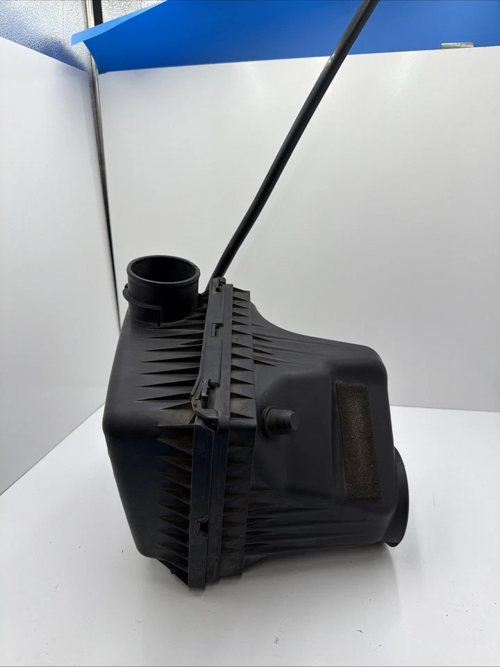 Cubierta superior del filtro de aire Chrysler 300 2005-2010 04591867ac OEMB228-02 Foto 2 de 4