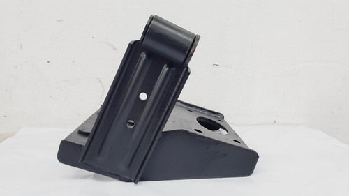 03-04 Jeep Wrangler TJ 2.4 Automatic Transmission BRACKET 4 Cylinder Auto - Picture 14 of 24