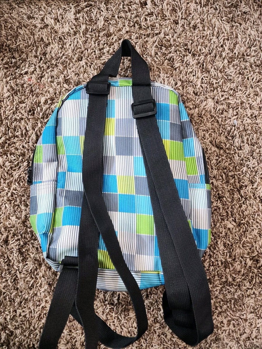 north face full size backpack The NF0A52S7 Dyno Backpack, TNF Black / OSFA Color:Solaris / Sequoia Yoseka Tote Bag - Model_Nike Sportswear Essentials
Sling Bag (8L) Side water bottle pockets