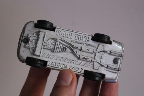 Corgi Toys 3.5” DATSUN 240Z Diecast Racing CAR Vintage WHIZZWHEELS No:396 Morton - Picture 9 of 9