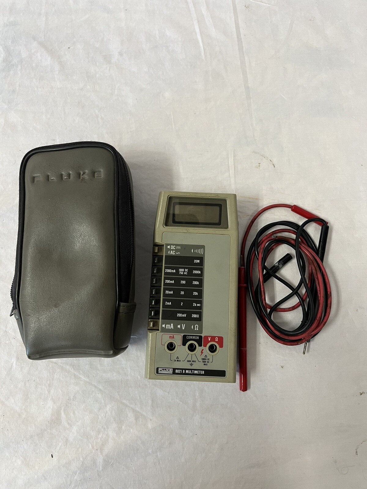 Vintage Fluke Multimeter 8021 B w/ Case Used Made In The USA eBay