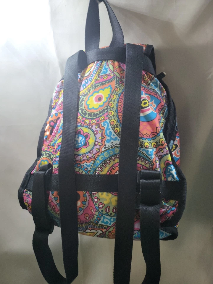 LESPORTSAC Tilt A Whirl Paisley Print Drawstring BackPack Sling Bag.  EUC.  #G - Image 4 of 4