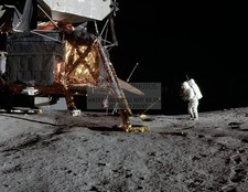 APOLLO 12 LUNAR LANDSCAPE 1969 8.5X11 PHOTO