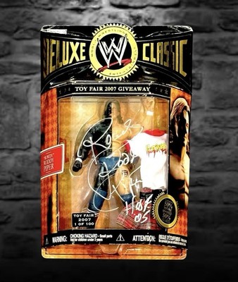 WWE RODDY PIPER DELUXE CLASSIC SUPERSTARS 1 OF 100 SIGNED TOY FAIR