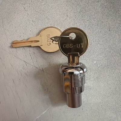 U Turn Lock & Key for  Gumball Candy Nut bulk Vending Machine w/ Qty Discounts