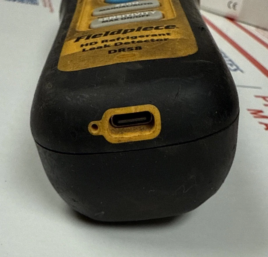 Fieldpiece DR58 Heated Diode Refrigerant Leak Detector - Image 2 of 4