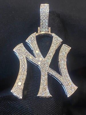 TCW Round Brilliant Diamonds Unisex Yankees Logo Custom