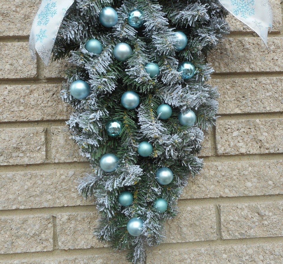 24" Christmas Light Blue Silver Ornament Pine Wreath Swag Snowflake Bow