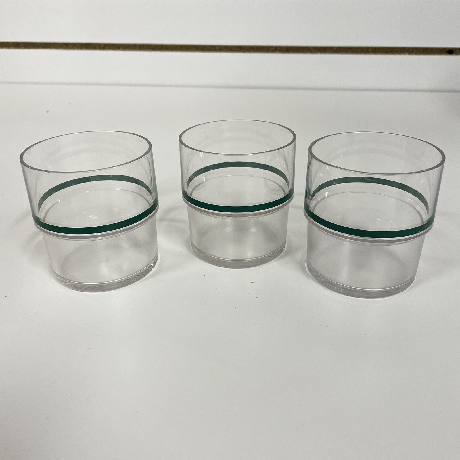 Tupperware Acrylic Set Of 3 Clear Cups Green Stripe Tumblers 0.25L ...