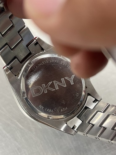 Pre-owned DKNY Chrono Men’s Watch Model NY 1486 - Picture 4 of 8