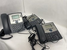 3 Cisco Desktop IP Phone 3 Line w/Display SPA303-G1