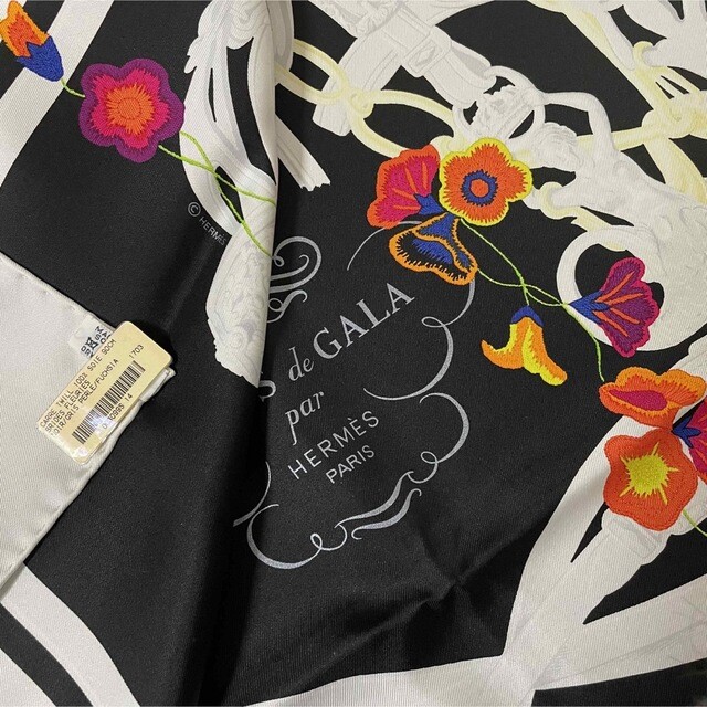 Hermes Scarf Brides Fleuries 90 cm silk black Carre flower Brides