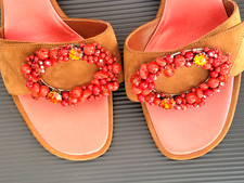 OSCAR DE LA RENTA BROWN SUEDE RED CRYSTAL EMBELLISHED LOW HEEL SHOES SLIDES 38.5
