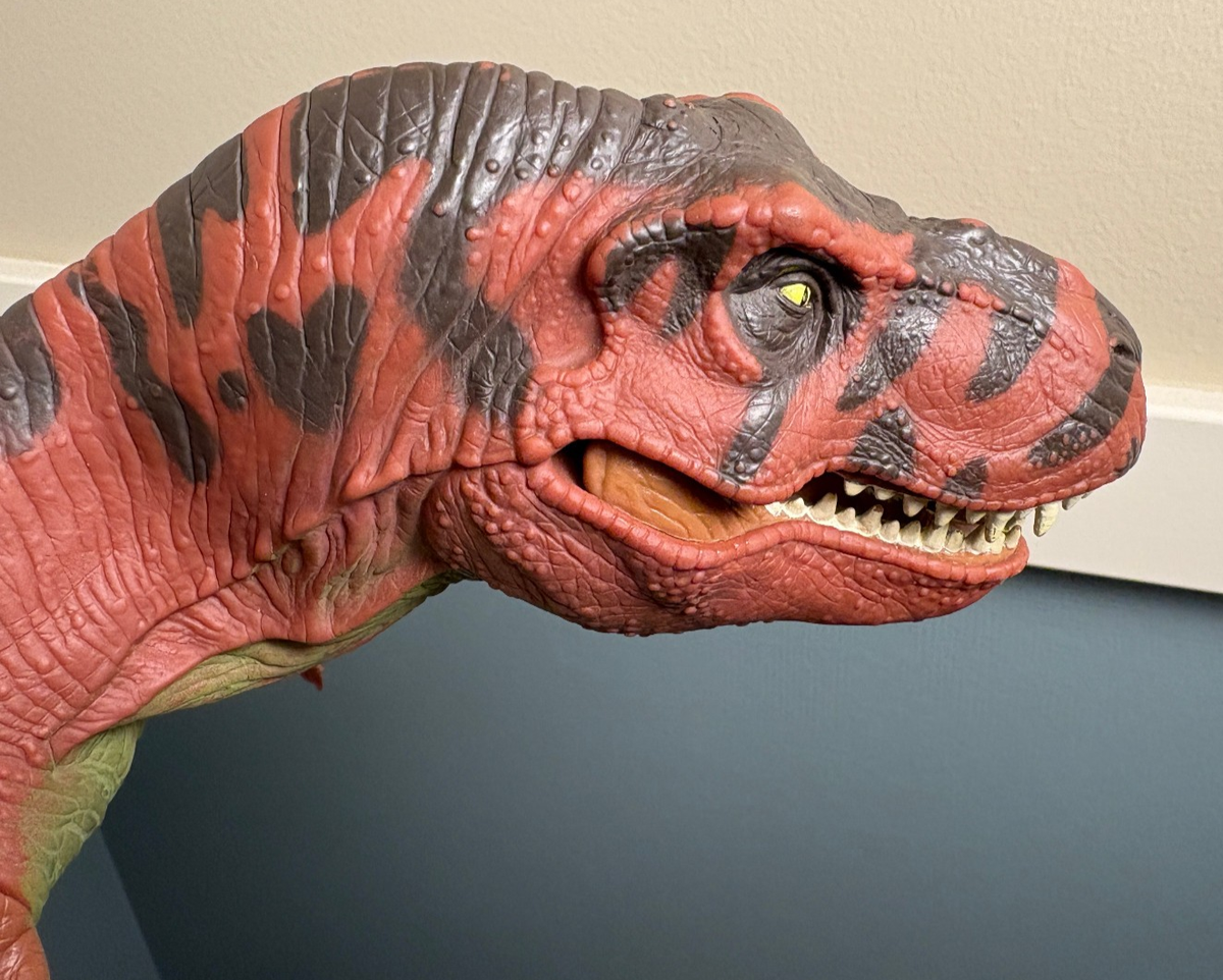 Vintage 1993 Jurassic Park JP09 Red T-Rex Tyrannosaurus Rex Kenner