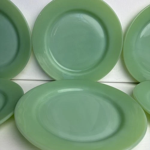 Set of 6 Fire-King Jadeite Restaurant Ware 8 1/2”Inch Plates