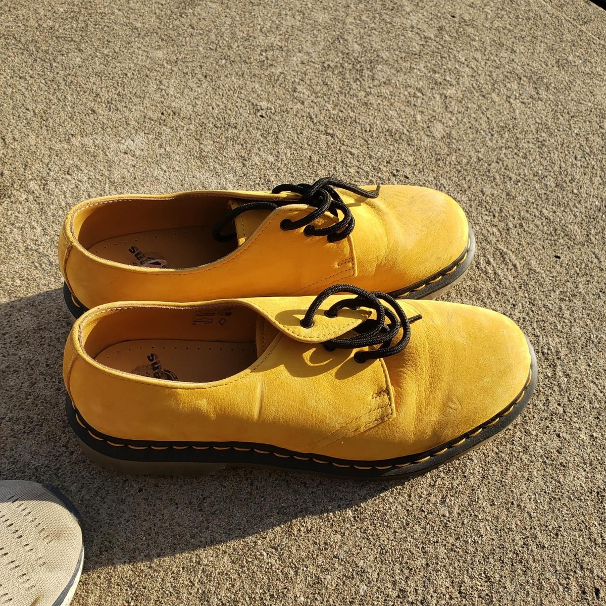 Dr. Martens mens shoes size 9 Amazon.com | Dr. Martens Men main image 3
