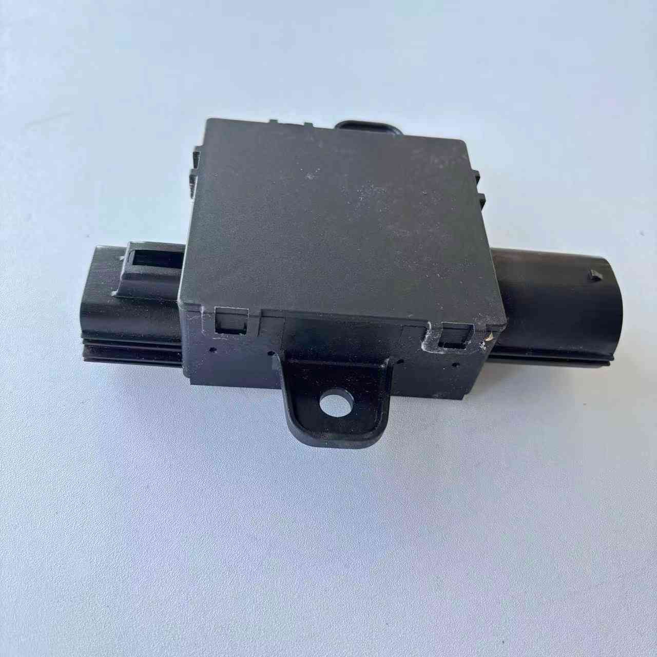 FOR CHEVROLET CAMARO CADILLAC ENGINE COOLING FAN-CONTROL UNIT MODULE 23506648