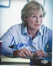 GLENN CLOSE HAND SIGNED 'DAMAGES' 8X10 PHOTO ACTRESS PROOF BECKETT COA BAS