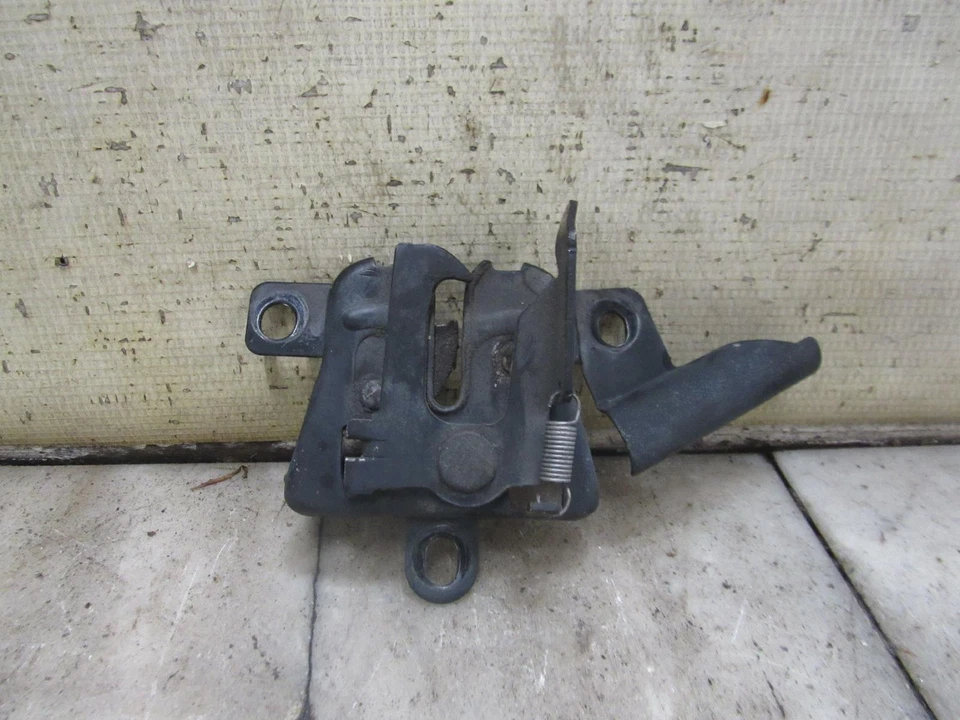 Защелка капота 2002 SUBARU FORESTER - Изображение 3 из 4