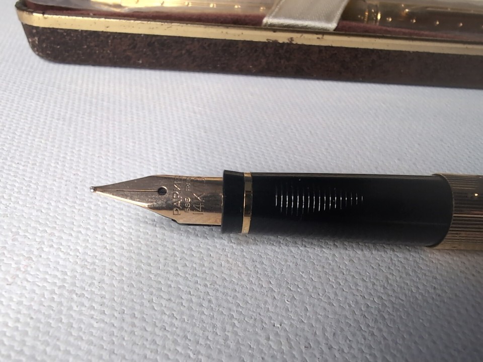 Parker 75 Perle Gold Fountain Pen 14K F nib & Ballpoint Pen Lady's