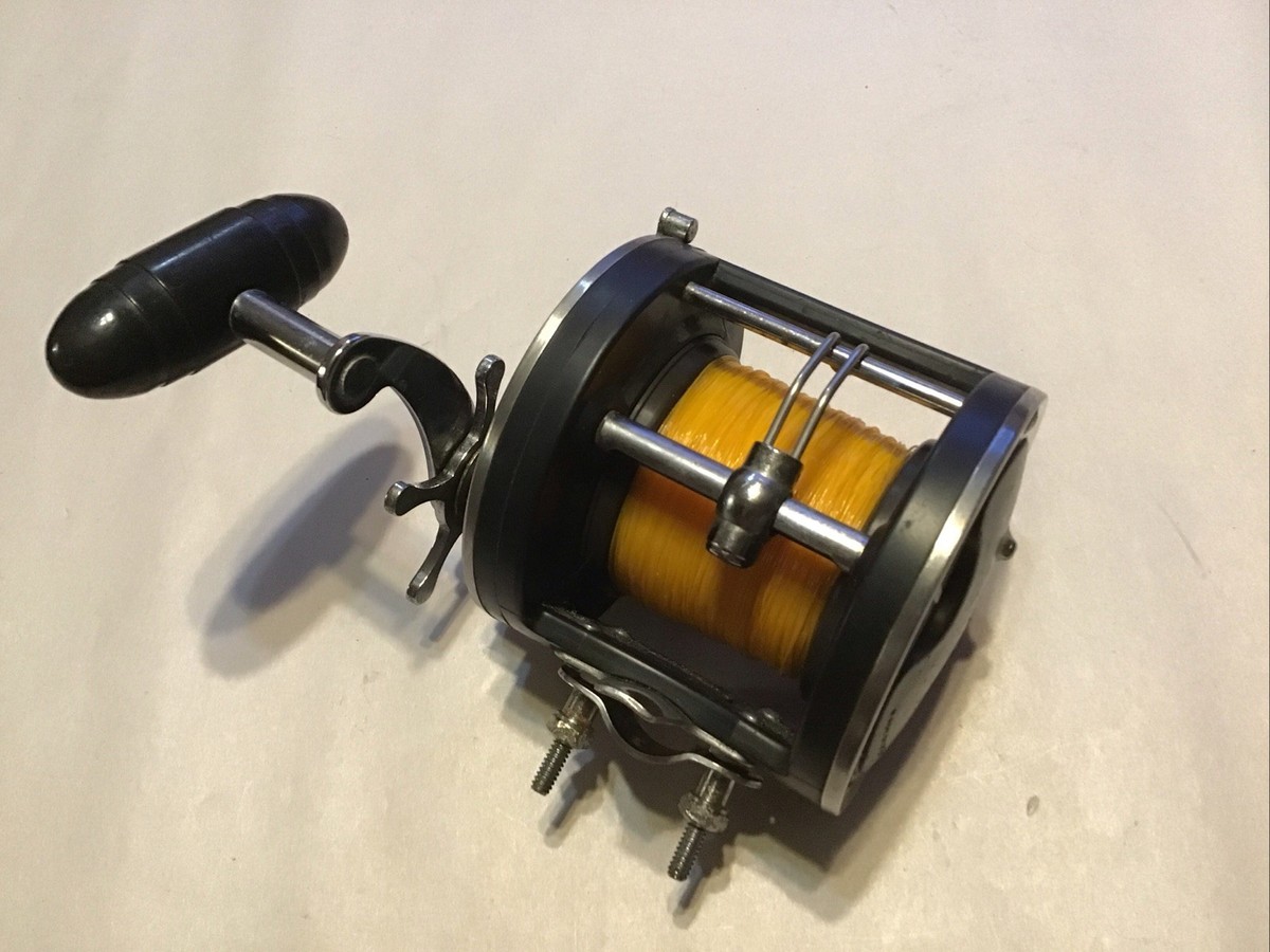 Penn 330 GTI Graphite Level Wind Reel 3.6:1 Lot L8 | eBay