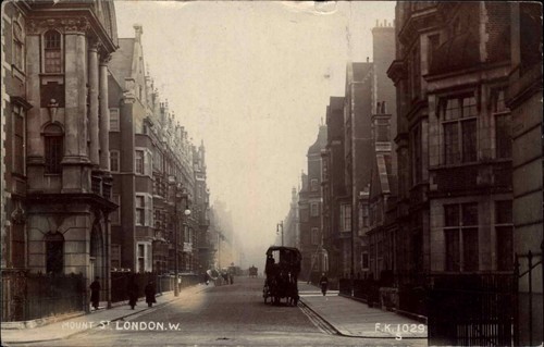 LONDON Mount Straßenszene ARCHITEKTUR RPPC Echtfoto Postkarte