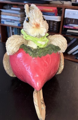 Straw bunny in radish cart 9  **Read